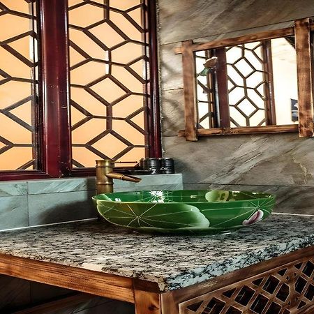 Guilin Lotus Hotel Екстериор снимка