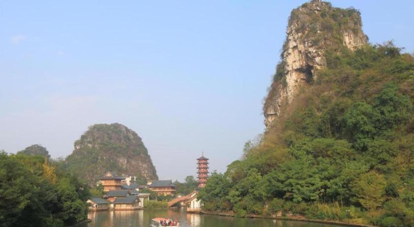 Guilin Lotus Hotel Екстериор снимка